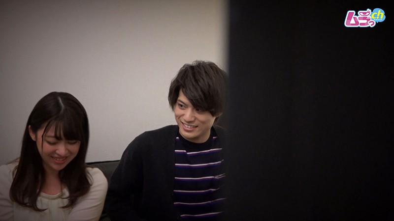 ホテル盗撮 欲求不満人妻が出会い系で知り合った年下男子と初めての不貞セックス山本蓮加