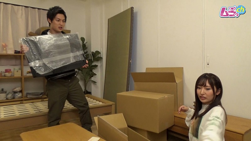 ニンゲン観察 肉体派のセックスフレンドと引っ越したばかりの新居でアクロバティックセックス里仲ゆい