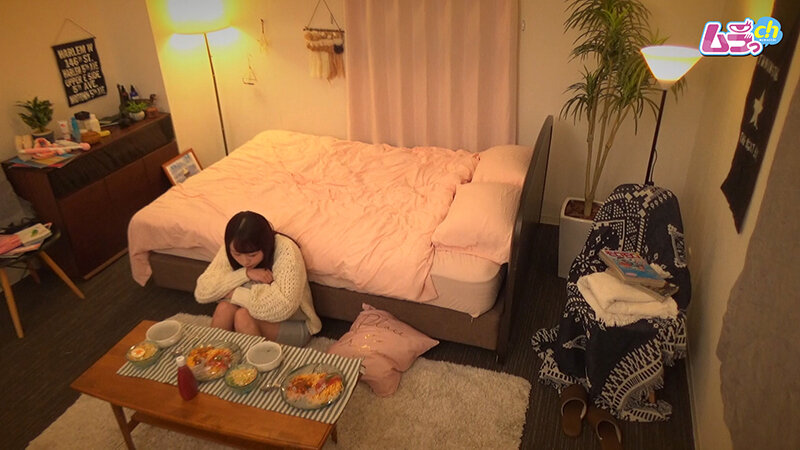 カップル盗撮 帰りが遅い彼氏に嫉妬爆発！浮気チェックでヤンデレ彼女が拘束ドS攻め唯奈みつき