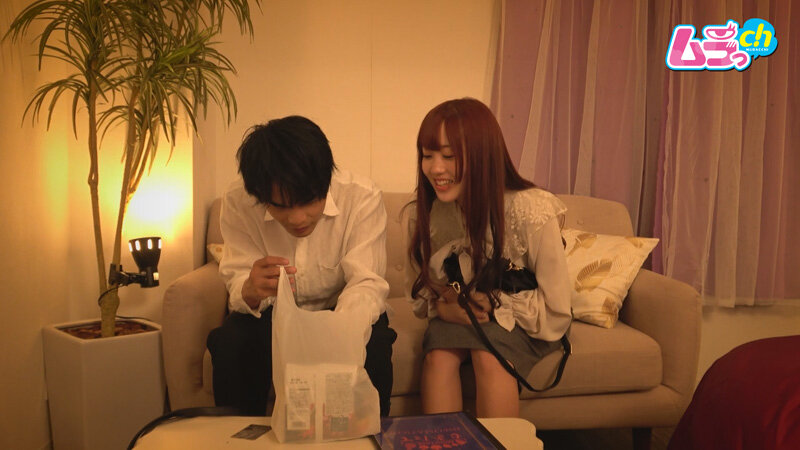 ホテル盗撮 ねっちょり凄テクにイカされまくり！彼氏と別れたばかりの鬱憤も消し去る、絶倫ナンパ男とのワンナイトSEX。有馬美玖