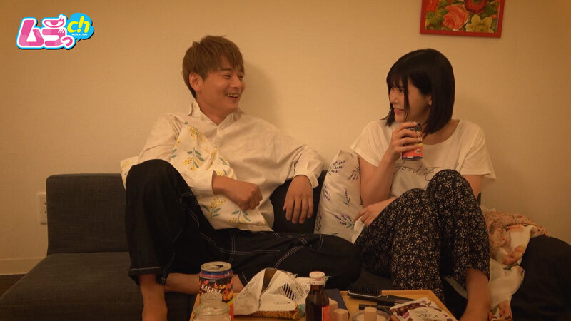 ニンゲン観察 女性向け風俗で働き始めた男友達の練習台になり、うっかりおマ〇コムラムラ渇望し友達チ〇ポを求めちゃう爆乳エロ女堀北実来（櫻茉日）