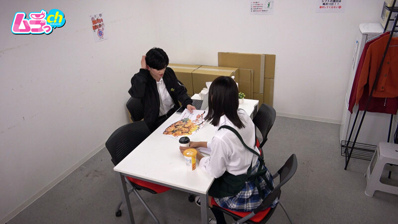 ニンゲン観察 日々J系バイトに舐められイジメられ追い詰められたダメダメ店長は、大人の威厳をチ●ポでわからせる那津乃ちなみ