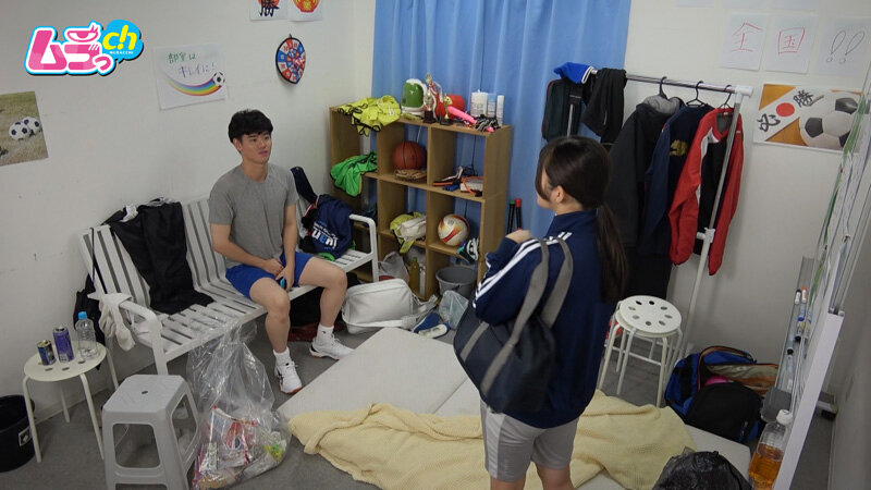 ●校生REC 真っすぐな童貞男子に頼まれたら断れない！盛りのついた男子部員に押しに弱すぎる爆乳マネージャーがエッチな特別練習で秘密の筆おろし菊池まや