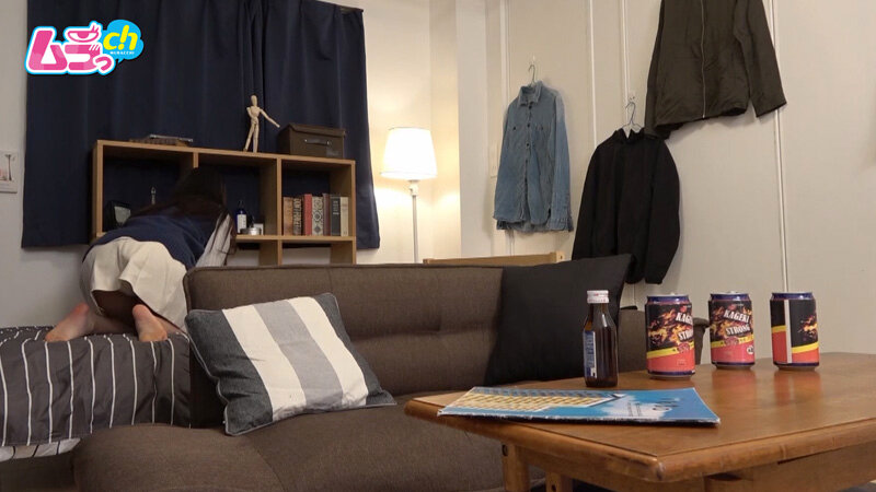 ニンゲン観察 男友達の部屋で見つけたバイブを興味本位でこっそり挿入…気持ち良すぎて理性ぶっとび友人の本物チ〇ポも入れたくなっちゃう淫乱女北岡果林