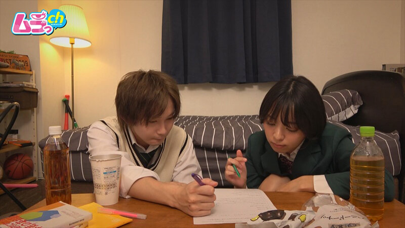 ●校生REC 男女のナマナマしいズッコンバッコン初めて見たらお股ビックリ！？ヤリチン幼馴染の家でAV鑑賞したら実技も練習したくなっちゃう多感なお年頃J系もなみ鈴