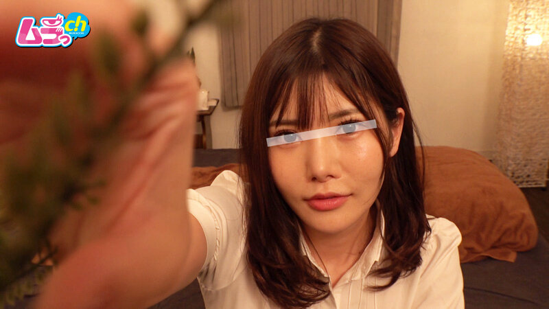 男と女のモニタリング観察 Vol.4 スケベマッサージと噂の悪徳サロンを暴くつもりが、テクニックに溺れお股の防御ゼロになったゆるまん新人グラドル堀北実来（櫻茉日）