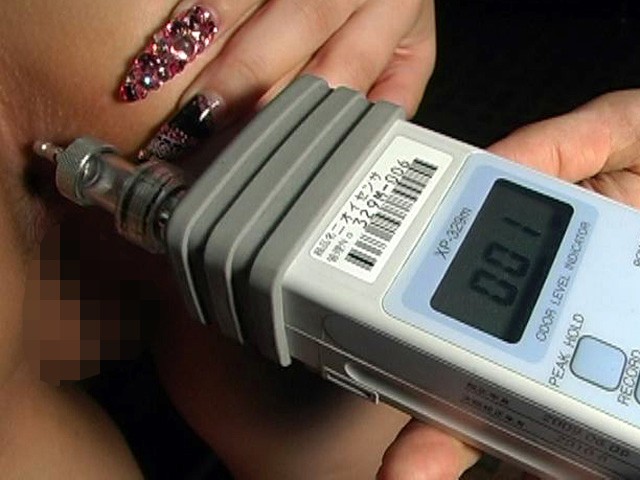 股間密着ドキュメント 無洗ま○こ ～猥褻臭気測定～青山はるな