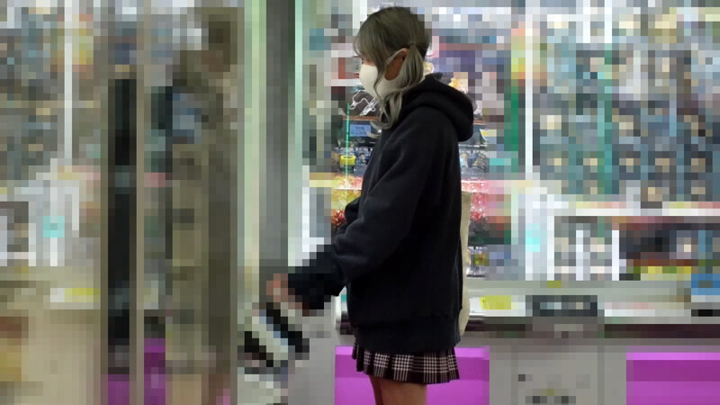 痴●電車＃032 実はウブっ子！？制服JKギャル