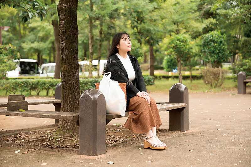 先生私を味わって…旦那に料理が下手だと叱咤され通った料理教室で、先生の甘い誘惑に料理の味よりもセックスの味を覚えてしまった人妻 岩沢香代岩沢香代