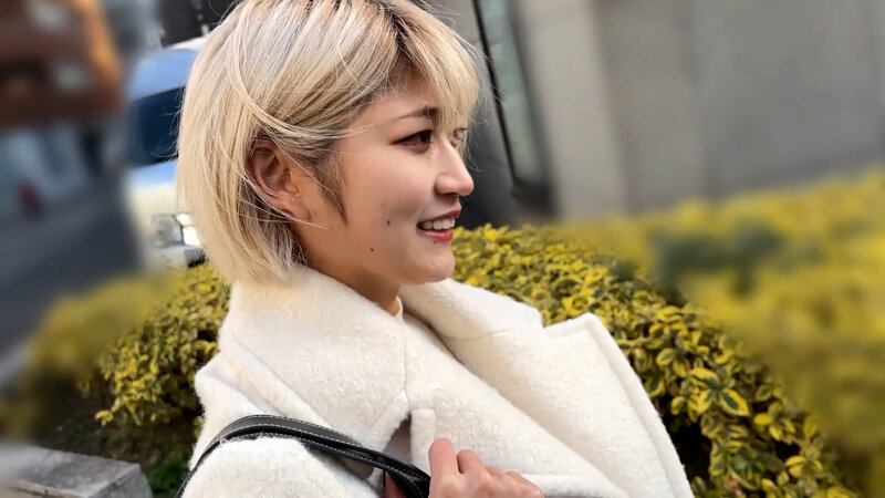 街角で声をかけてくすぐりさせてもらう 美容部員 はるのちゃん