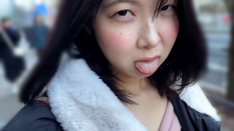 M男が街中で女性に声をかけてキスさせてもらう 食品工場事務員 みりなちゃん