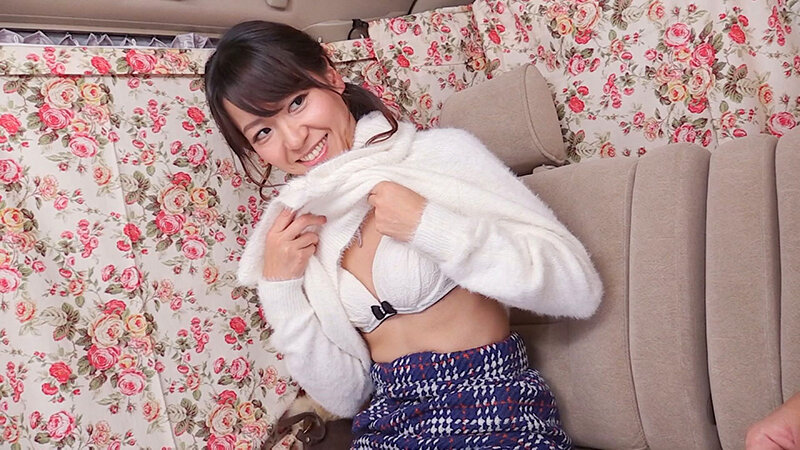 アナウンサー系美人奥様の痴態！3年ぶりのセックスに大感激！