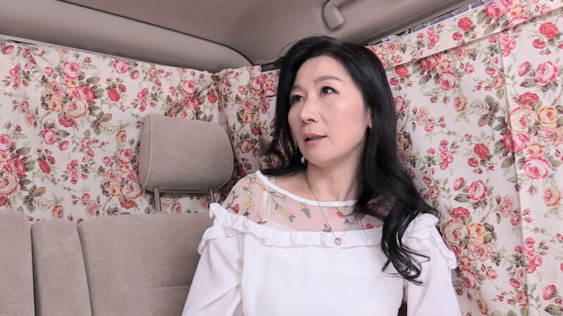 51歳Gカップ美熟女の乳首は超敏感！ちょっと触るとアソコも大洪水！