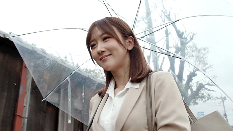 観光協会の職員として働く美熟女が旅館の主人との甘美な快楽に自らのM気質を開花させ従順な牝と化す変態SEX