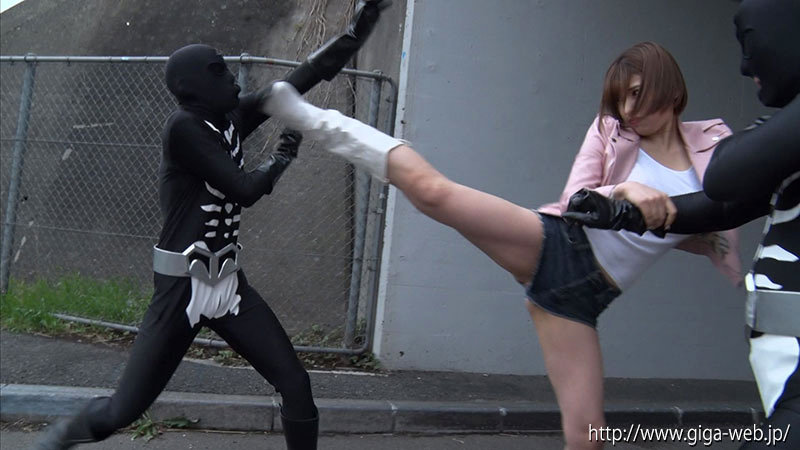 ヒロインVS攻撃吸収進化怪人 マーシャルピンクVS最強怪人エボルギア 若宮はずき若宮はずき