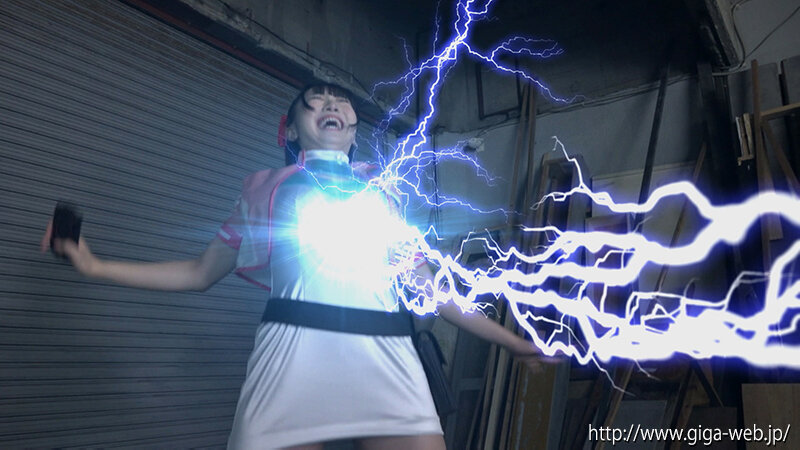 獣甲特装ディノベイター ～最強の悪のメタル戦士 君臨～白鳥すわん・志摩ことり