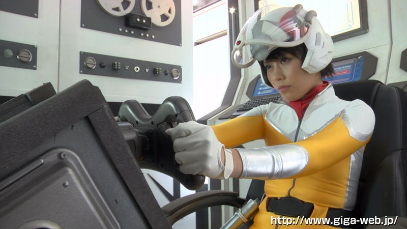 巨大ヒロイン（R）ルーシア 前編 ふたなり女体化レズ凌●桜井あゆ・進藤あゆみ