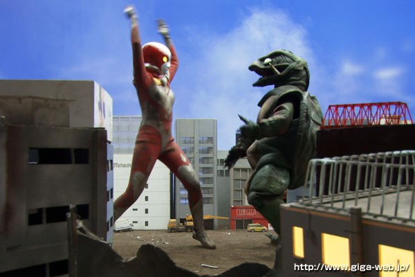 巨大ヒロイン（R） アルティメットレディー 橘美穂橘美穂