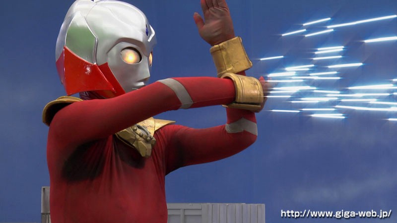 巨大ヒロイン（R） ライア新山かえで・遠野恵