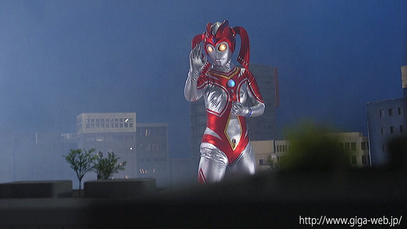 巨大ヒロイン（R） ハイパーマミー5 ～吸血宇宙人モスキート星人の恐怖～ 紺野みいな紺野みいな