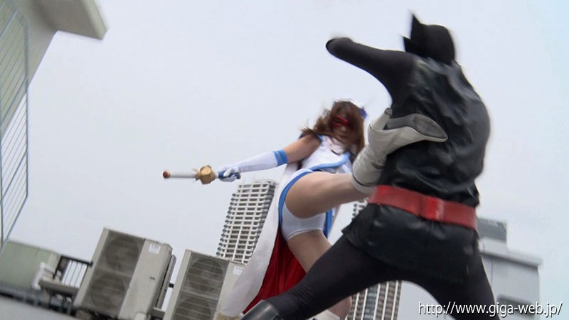 魔法美熟女戦士フォンテーヌ ラブ＆ピース 三好凪三好凪