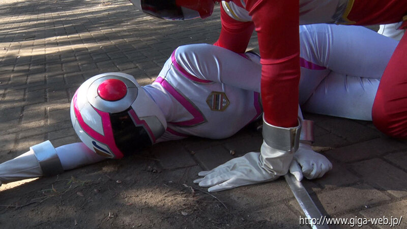 ヒロイン戦力外通告 ～チャージマーメイド、剥奪された正義の力～ 沙月恵奈沙月恵奈