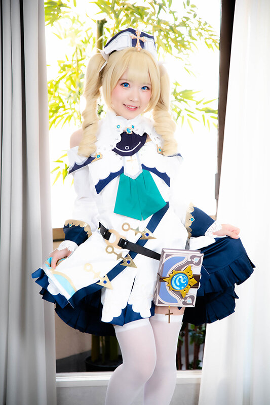 クソ雑魚メスガキレイヤー完全種付け記録 脱水寸前絶頂潮吹き体液まみれの3P孕ませ中出しセックス撮影会 皆月ひかる皆月ひかる