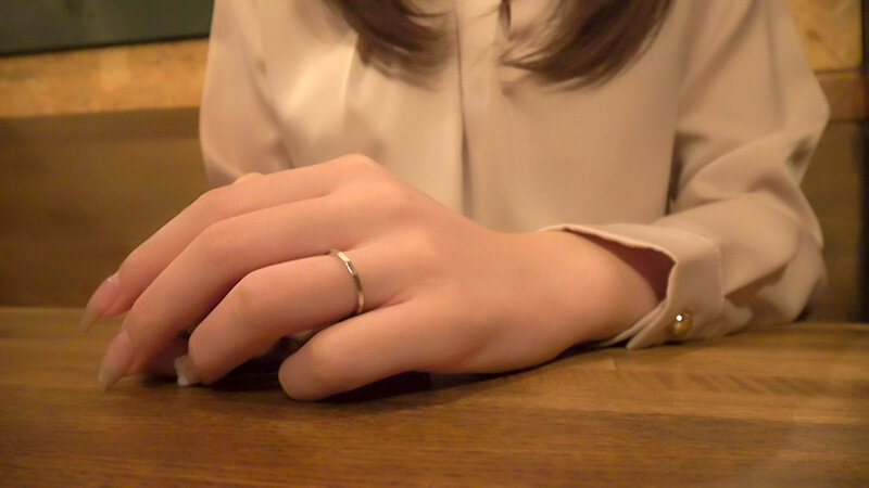 完生妻 関西で知り合った美脚スレンダー若妻 あかり（25） 花里アカリ花里アカリ