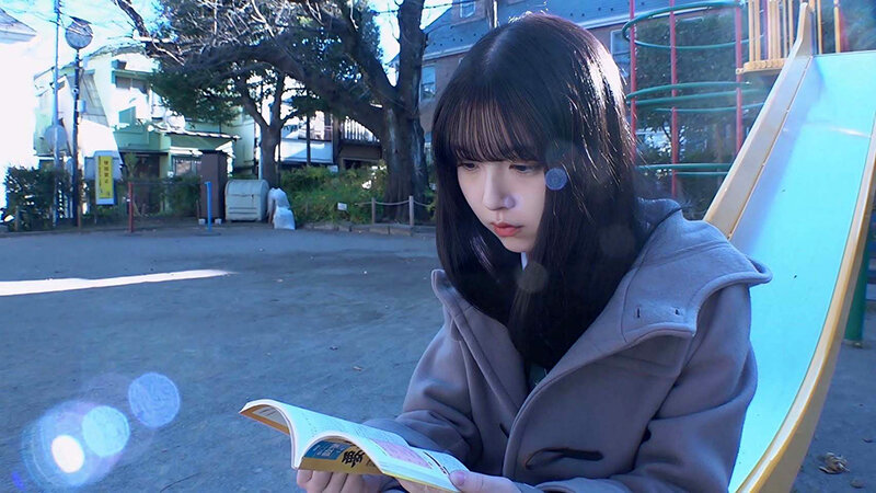 授乳手コキ委員会へようこそ！Gカップ押しに弱い美少女が搾乳に目覚めた日 真白ふわり真白ふわり