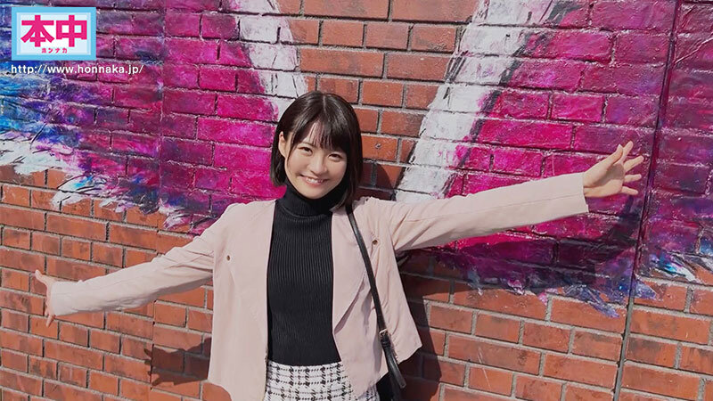 いつも可愛いと思っていたカフェ店員をダメ元でデートに誘ったら困り顔しながらも笑ってOKしてくれて、日帰りデートのはずだったけど、ホテルに連れ込んだら、急にエッチで積極的になってきて、朝までめちゃくちゃ中出ししまくった。 東條なつ東條なつ