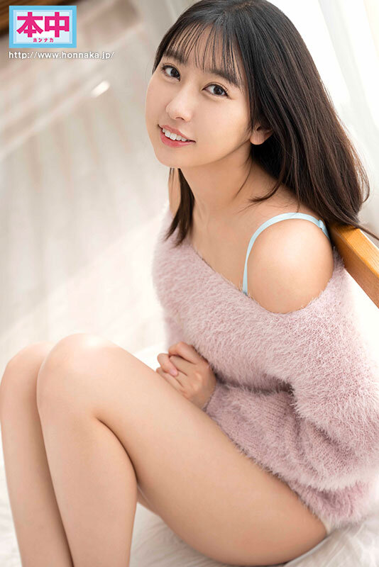 ワタシ、AV女優になりたいッ！ AV男優さんと色んなエッチがしてみたいッ！友達の妹（現役女子大生）が中出しAV DEBUT！！ 片寄しゅうか片寄しゅうか