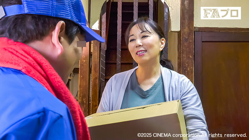 欲情オーバーフロー 熟女50代 女だって飢えている！ 引越し現場の生肌喘（あえ）ぎ 花柳里葎子花柳里葎子