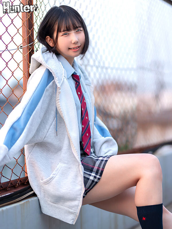 「ちょっとイケナイコトしてみない？」絶対に手を出してはいけない美少女が小悪魔的な囁き！理性を失ったボクは何かに取り憑かれたかの様に何度も…