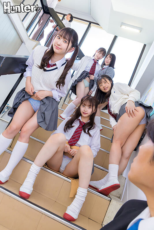 確変モテ期突入！2週間の教育実習でモテすぎたボクは教え子たちと学校中でこっそりエッチしまくり！ボクの精子を巡って赤ちゃん作り競争勃発！