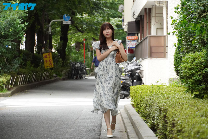 即勃たせてくれるアゲまん☆ 呼べば即舐め 絶倫フェラチオが～るふれんど。 口中出し9連発！！ 桜空もも桜空もも