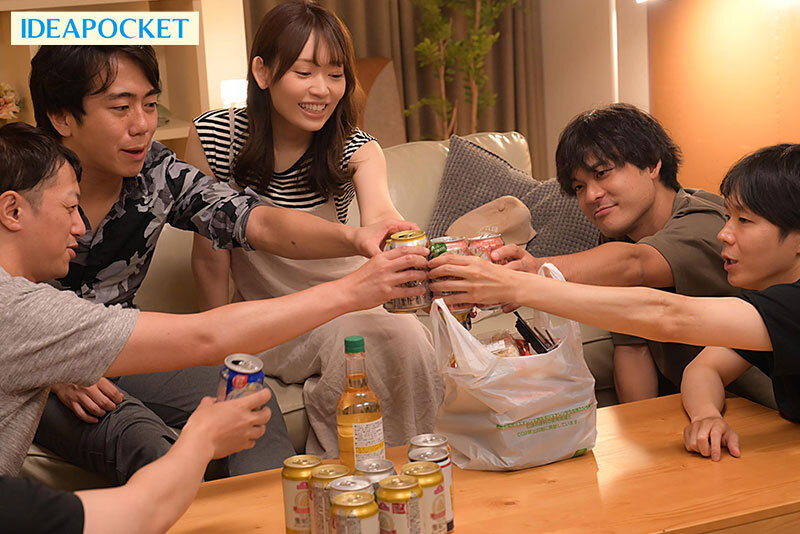 「女1人で参加したのが間違いでした…」 宅飲みで同級生達に廻された女子大生。 これはレ×プじゃない…あくまで合意の上のSEX…だよなww 古川ほのか古川ほのか