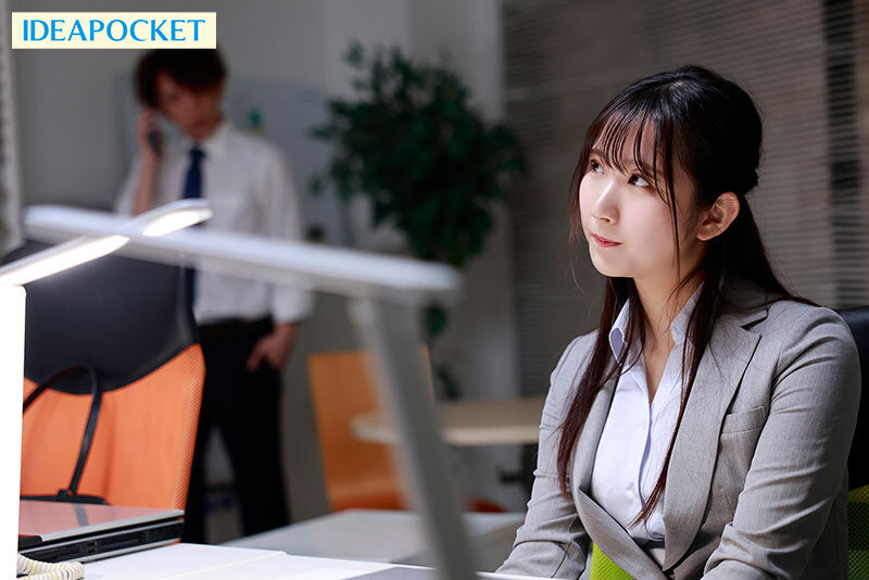 僕の恋人が家で待ってるのに、 終電逃がし後輩女子社員の家に泊まる流れに…ノーパンノーブラ 部屋着に興奮した絶倫のボクは一晩中ヤりまくった。。。 役野満里奈役野満里奈