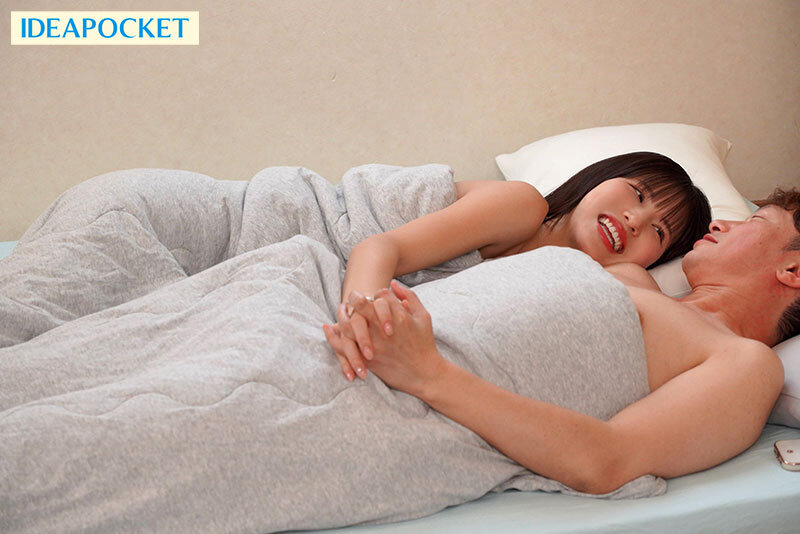 俺のことが昔から大好きな幼馴染に1ヶ月の禁欲をさせて彼女不在中にハメまくった甘くも切ない3日間 桜空もも桜空もも