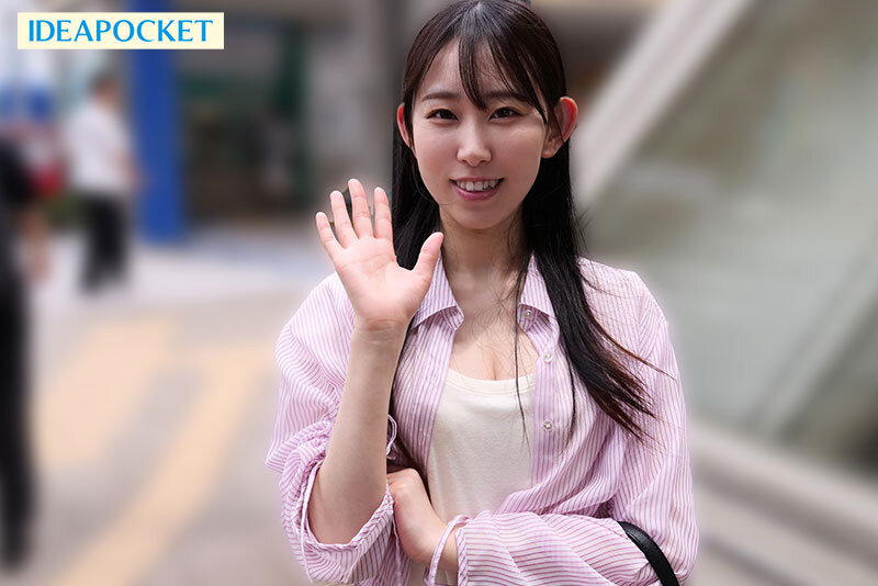 片想いし続けた幼馴染に告白、交際、そして初セックスの日 僕は今までの想いと脱いだら想像を超えるスリム巨乳に興奮が収まらず無我夢中で貪り合った 月城りり香月城りり香