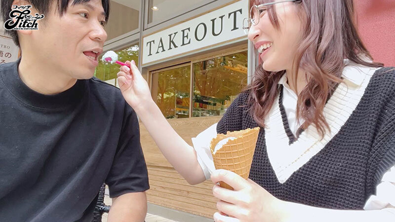 脱がせたら凄かった！会社の後輩の加奈ちゃんはオホ声でイキまくる僕のチ○ポに従順な変態地味巨乳 日下部加奈日下部加奈