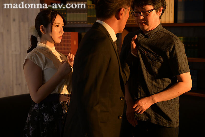 ヌードモデルNTR 上司と羞恥に溺れた妻の衝撃的浮気映像 小花のん小花のん