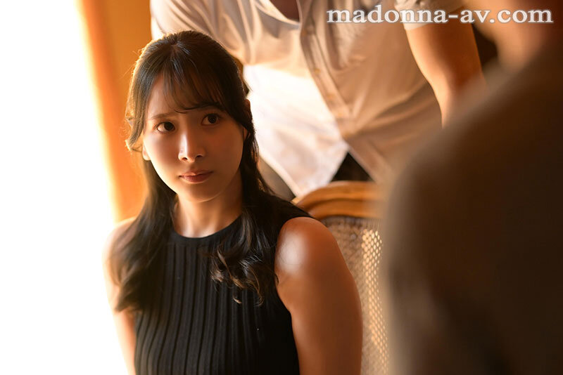 マドンナ専属 電撃移籍第2弾！！ 夫と子作りSEXをした後はいつも義父に中出しされ続けています…。 庵ひめか庵ひめか