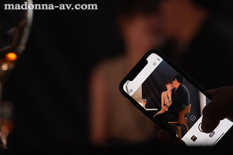 結婚3年目、最近朝帰り（浮気…？）の多い最愛の妻に嫉妬の上書き中出しSEX 明里つむぎ明里つむぎ