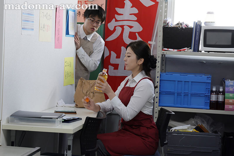 -身も心も相性抜群の2人-。‘想い’と‘唇’が重なる濃密接吻ソープ 木下凛々子木下凛々子