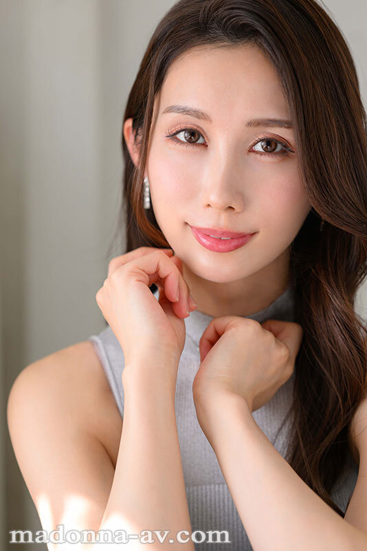 上品…、清楚…、《淫ら》に豹変。 京香栞 38歳 AV DEBUT京香栞