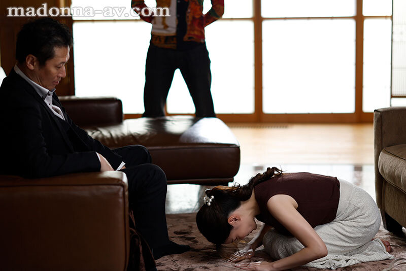 愛する夫の為に、身代わり週末肉便器。 超絶倫極悪オヤジに、孕むまで何度も中出しされ続けて…。 橘メアリー橘メアリー