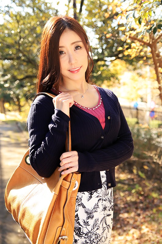 Hカップドエロ巨乳妻の潮吹き交尾 椎名寛子椎名寛子