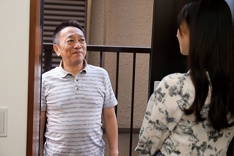 義父に弄ばれた一週間 快感の虜になった巨乳若妻 小野坂ゆいか小野坂ゆいか