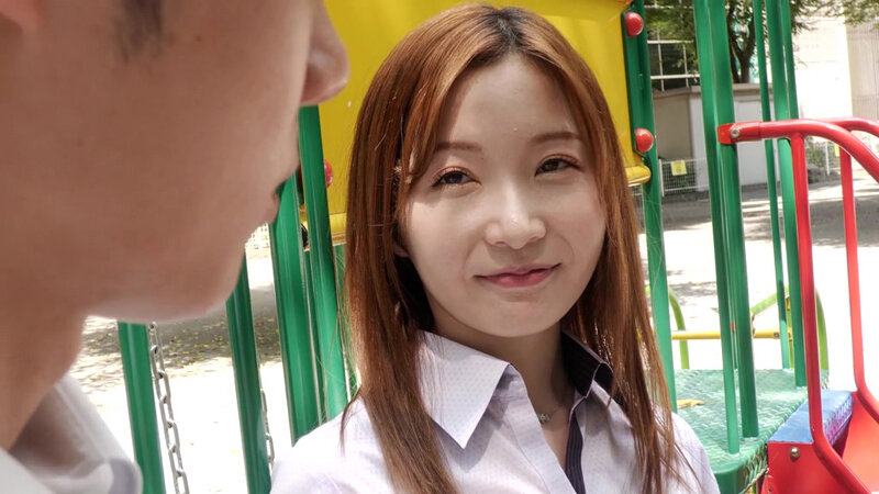 【4K】人妻不倫上司 相部屋NTR調教 新人のときから憧れていた人妻上司とまさかの相部屋…そしてボクらは深い仲になった 小春まり小春まり