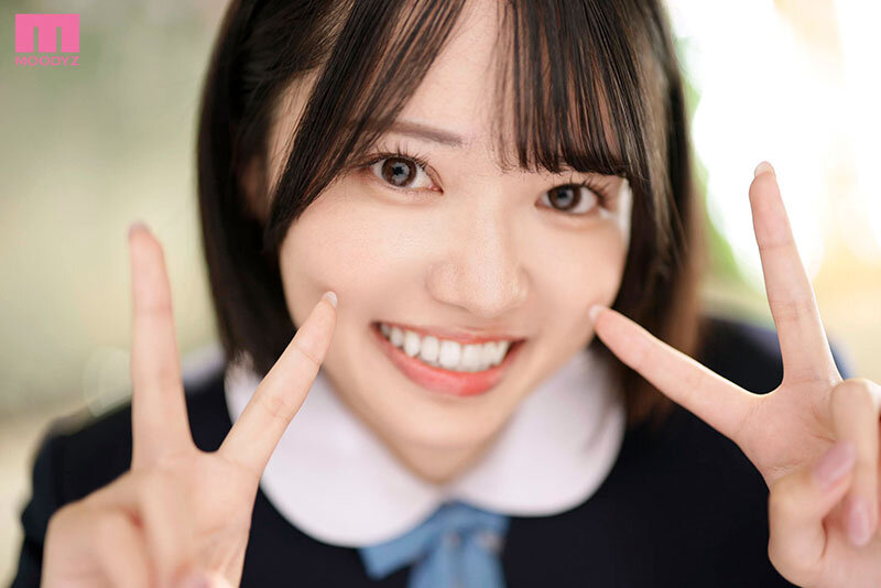 【VR】もう生徒じゃないんだよ？3年間告白され続けた小悪魔な生徒の最後の誘惑…制服の下に隠された未熟なカラダと卒業記念2セックス 八坂凪八坂凪